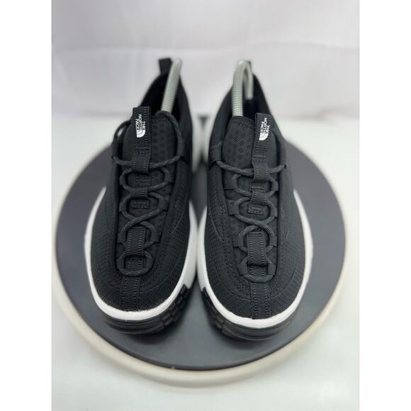 The North Face Never Stop Lace Womens Size 7.5 Trail Running Shoes Black White - Picture 2 of 9